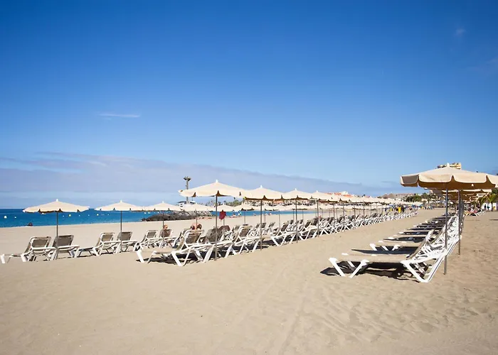 Home2book Cozy Flat Americas Beach, Pool