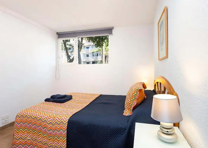 Home2book Cozy Flat Americas Beach, Pool Appartamento *